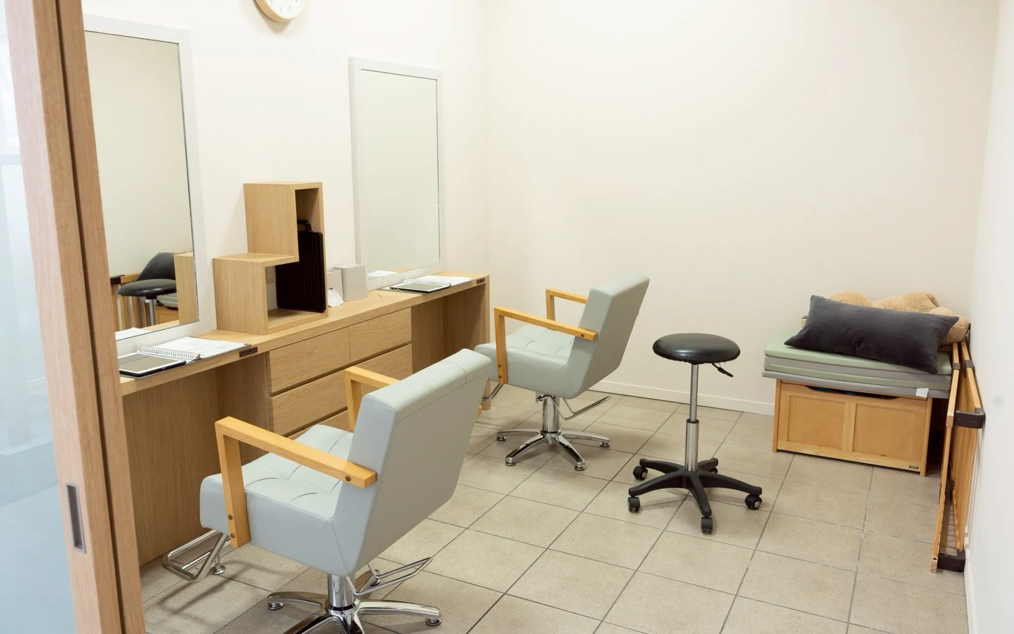 個室完備の美容院